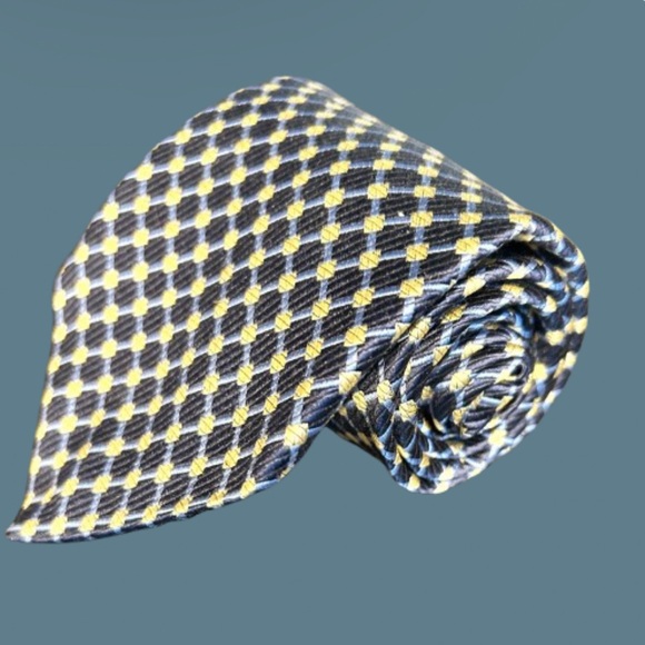VAN HEUSEN Men’s 100% Silk Tie Blue & Yellow Geometric Design - Picture 5 of 6